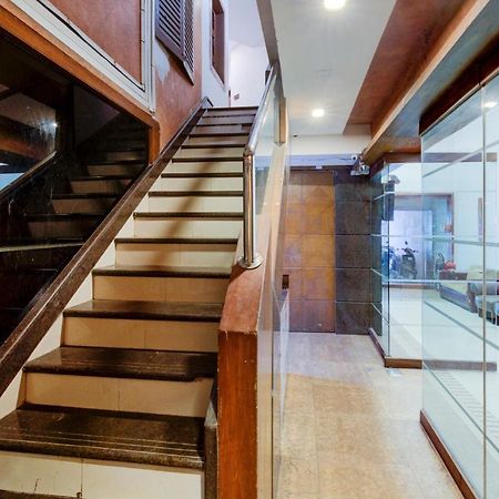 Capital O 77295 Hotel Bansidhar Bhuvan Βομβάη Εξωτερικό φωτογραφία