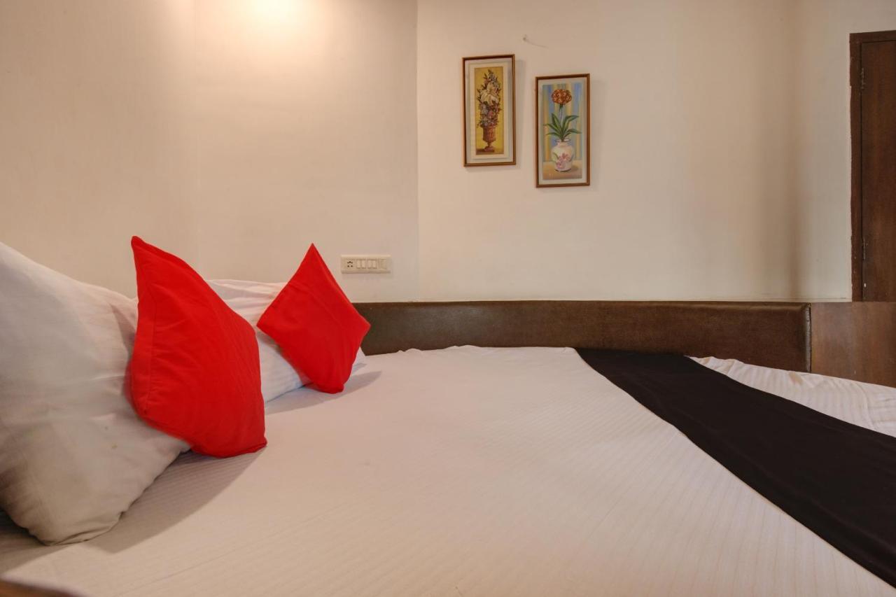 Capital O 77295 Hotel Bansidhar Bhuvan Βομβάη Εξωτερικό φωτογραφία