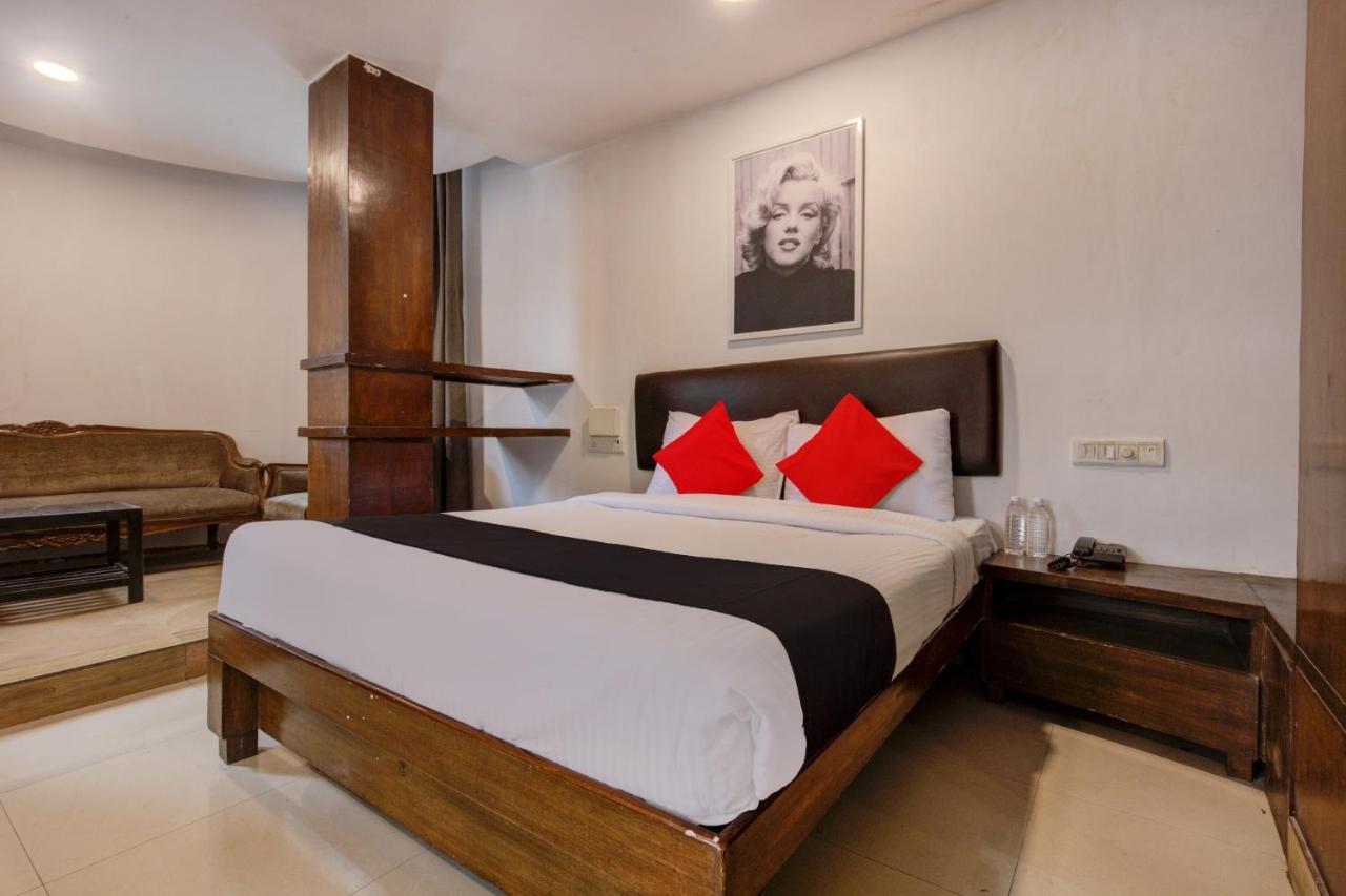 Capital O 77295 Hotel Bansidhar Bhuvan Βομβάη Εξωτερικό φωτογραφία