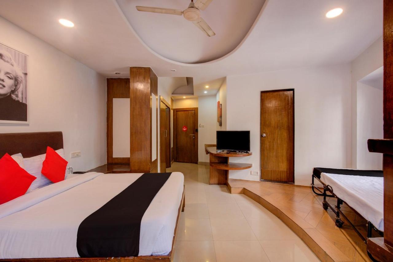 Capital O 77295 Hotel Bansidhar Bhuvan Βομβάη Εξωτερικό φωτογραφία